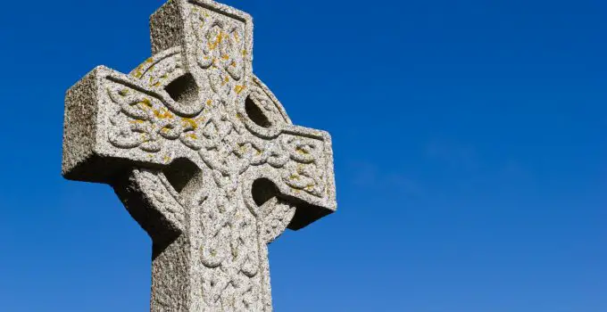 símbolo cruz celta